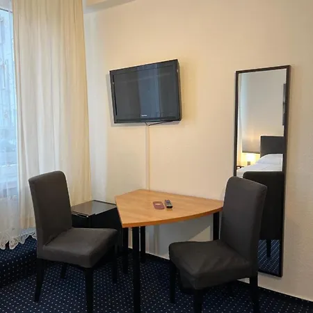 Hotel Schwarzer Baer Hannover Buitenkant foto