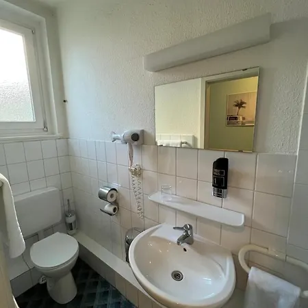 Hotel Schwarzer Baer Hannover Buitenkant foto