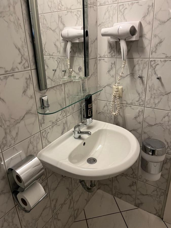 Schwarzer Baer 3* Hannover