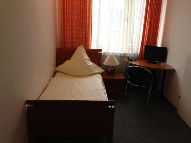 Schwarzer Bär 3* Hannover